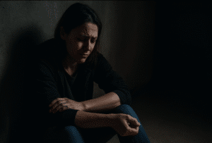 גמילה מהרואין: הבנת ההתמכרות ותהליך הניקוי